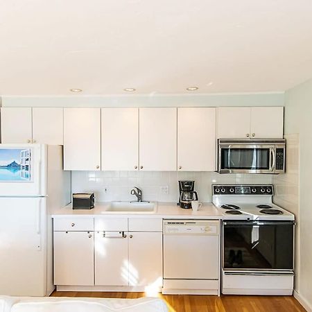 East End Condo Across From Assoc Beach Provincetown Bagian luar foto